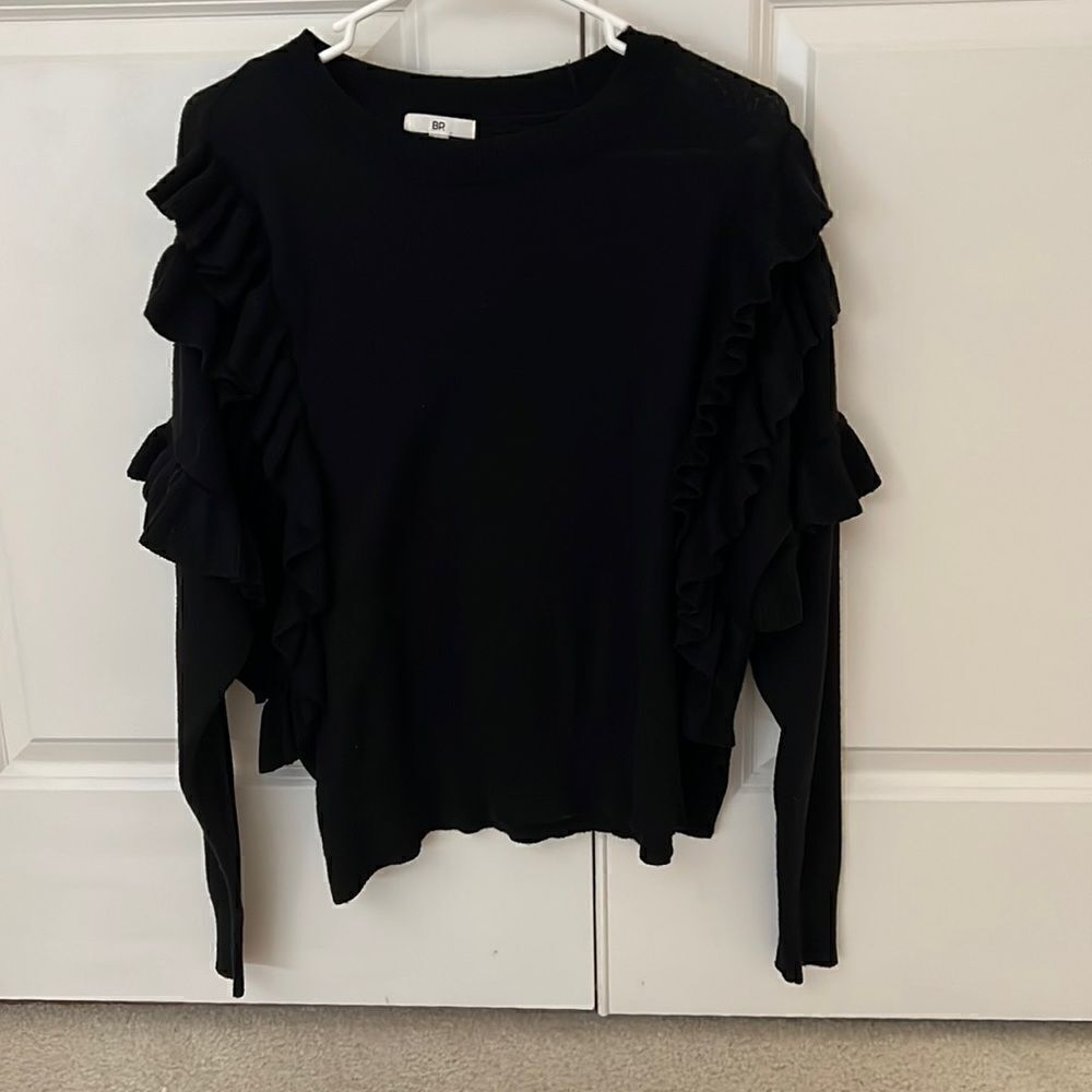 BP Ruffle Pullover - Picture 4 of 7